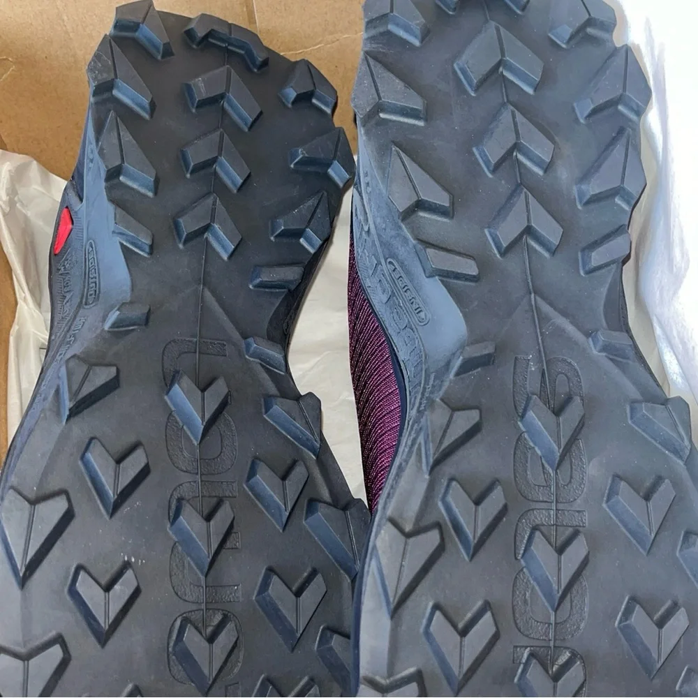 Salomon Women's Alphacross W Trail Running Shoe Sz 7
